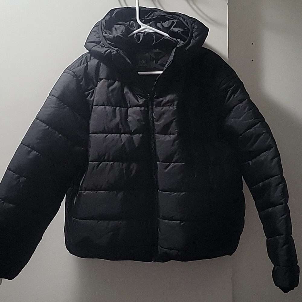 NWT Wild Fable Short Puffer Jacket